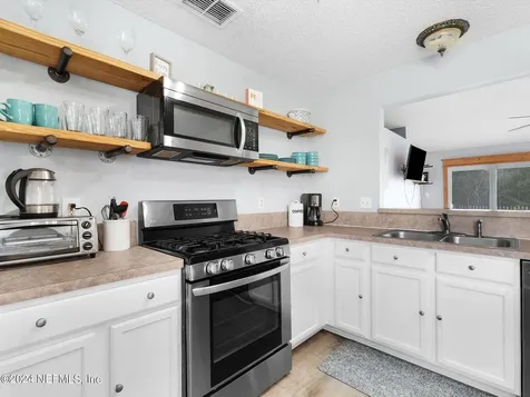 1932 Coldfield Drive W Jacksonville FL 32246