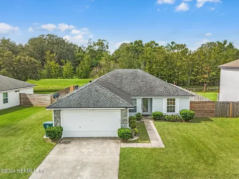 1932 Coldfield Drive W Jacksonville FL 32246