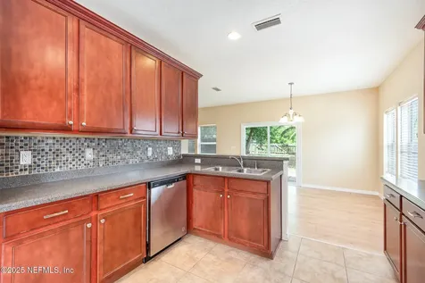 2502 Creekfront Drive Green Cove Springs FL 32043