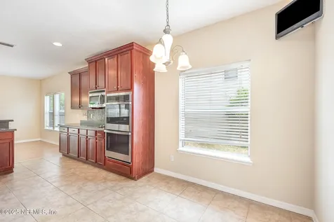 2502 Creekfront Drive Green Cove Springs FL 32043