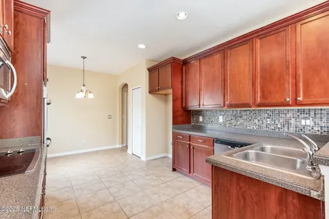 2502 Creekfront Drive Green Cove Springs FL 32043