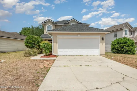 2502 Creekfront Drive Green Cove Springs FL 32043