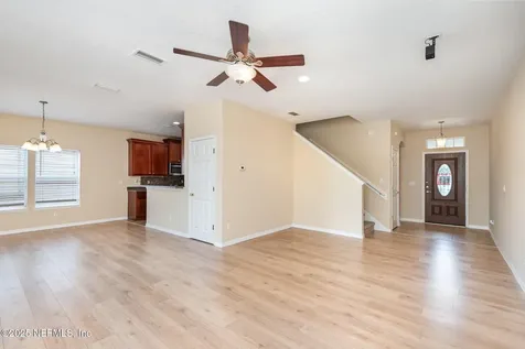 2502 Creekfront Drive Green Cove Springs FL 32043