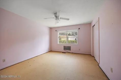 929 Bordeau Avenue W Jacksonville FL 32211