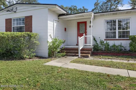 929 Bordeau Avenue W Jacksonville FL 32211
