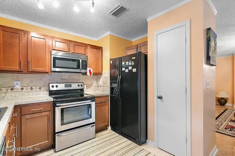 7989 Cherry Blossom Drive N Jacksonville FL 32216