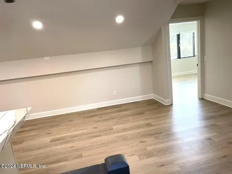 4043 Baymeadows Road Jacksonville FL 32217
