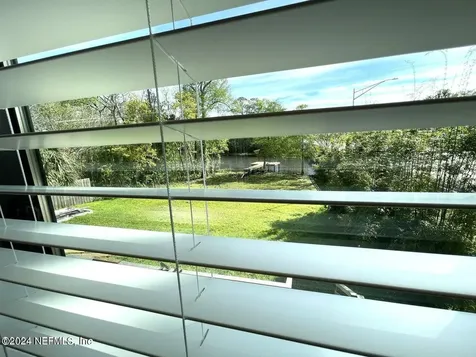 4043 Baymeadows Road Jacksonville FL 32217
