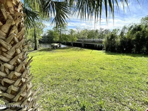 4043 Baymeadows Road Jacksonville FL 32217