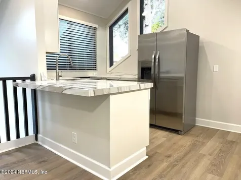 4043 Baymeadows Road Jacksonville FL 32217
