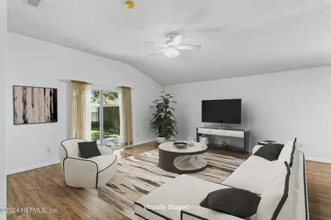 8251 Stelling Drive Jacksonville FL 32244