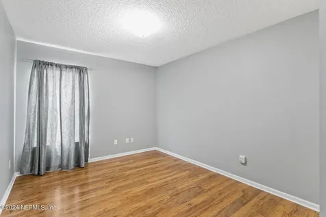 8251 Stelling Drive Jacksonville FL 32244