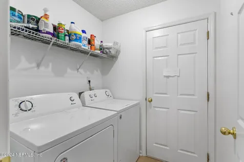 8251 Stelling Drive Jacksonville FL 32244