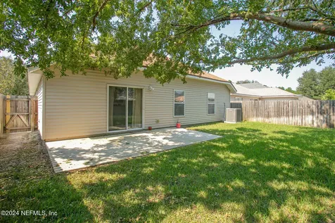 8251 Stelling Drive Jacksonville FL 32244