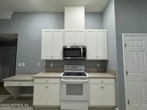 9234 Castlebar Glen Drive Jacksonville FL 32256
