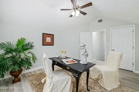 6213 Morse Oaks Circle Jacksonville FL 32244