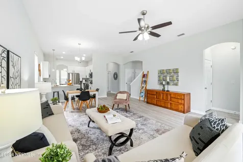 6213 Morse Oaks Circle Jacksonville FL 32244