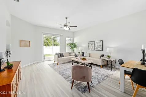 6213 Morse Oaks Circle Jacksonville FL 32244