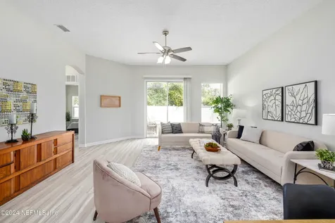 6213 Morse Oaks Circle Jacksonville FL 32244
