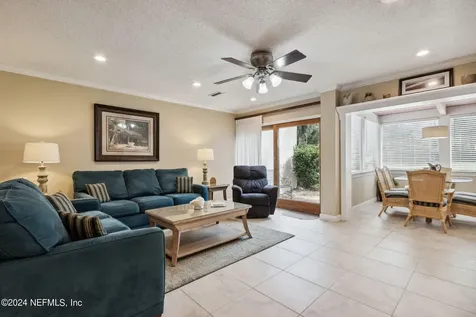 3327 Sea Marsh Road Fernandina Beach FL 32034