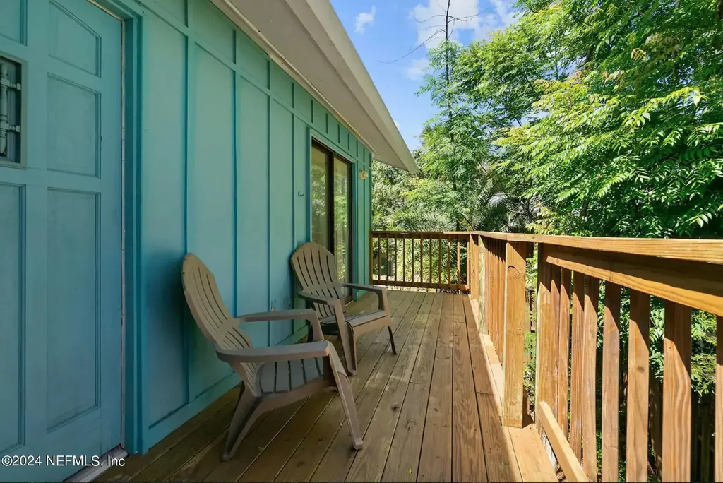 152 Manresa Road St. Augustine FL 32084