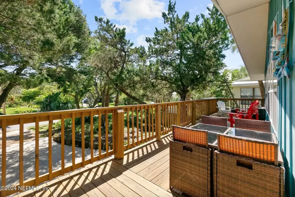 152 Manresa Road St. Augustine FL 32084