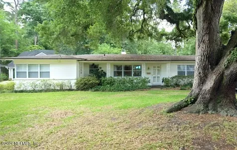 4220 Salerno Road S Jacksonville FL 32244