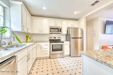 5618 Oliver Street Jacksonville FL 32211