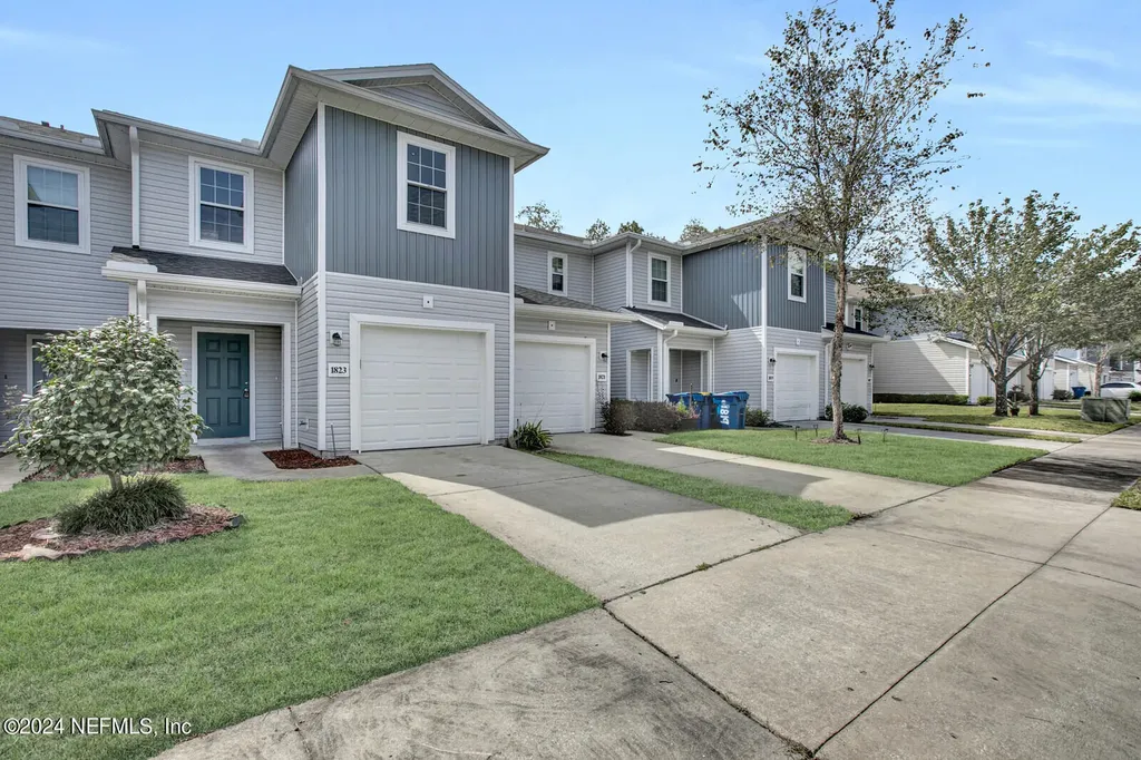 1823 Biscayne Bay Circle Jacksonville FL 32218