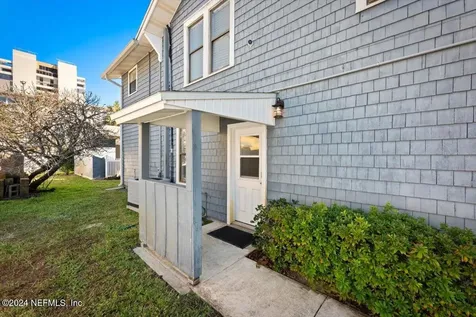 1205 2nd Street S Jacksonville Beach FL 32250