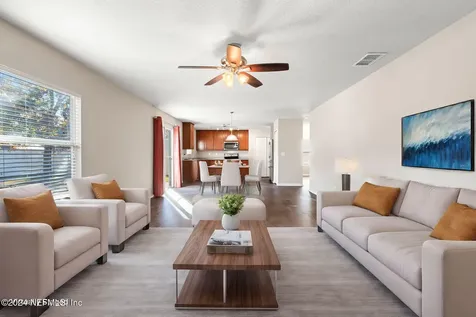 5047 Magnolia Valley Drive Jacksonville FL 32210