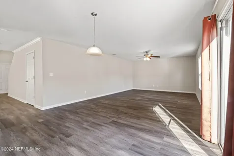 5047 Magnolia Valley Drive Jacksonville FL 32210
