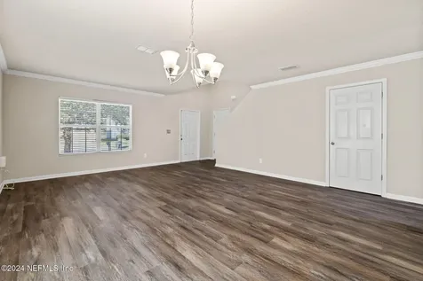 5047 Magnolia Valley Drive Jacksonville FL 32210