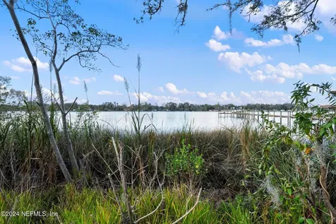 1779 Carbondale Drive N Jacksonville FL 32208