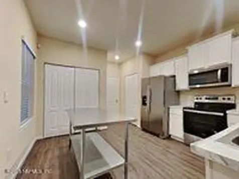 245 Aralia Lane Jacksonville FL 32216