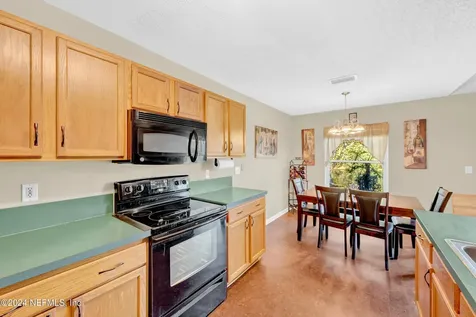 5731 Suwanee Park Court Jacksonville FL 32244