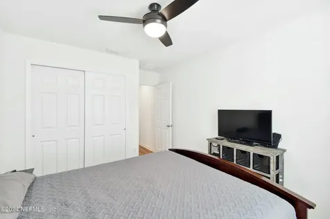 615 Panther Lake Parkway Jacksonville FL 32221