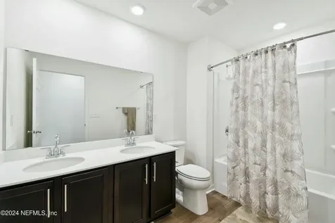 615 Panther Lake Parkway Jacksonville FL 32221
