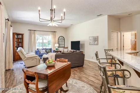 107 Dexter Court Crescent City FL 32112