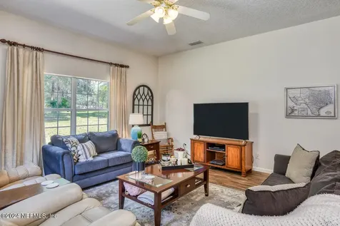 107 Dexter Court Crescent City FL 32112