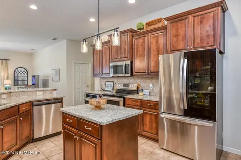 107 Dexter Court Crescent City FL 32112
