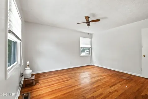 3728 Lane Avenue S Jacksonville FL 32210