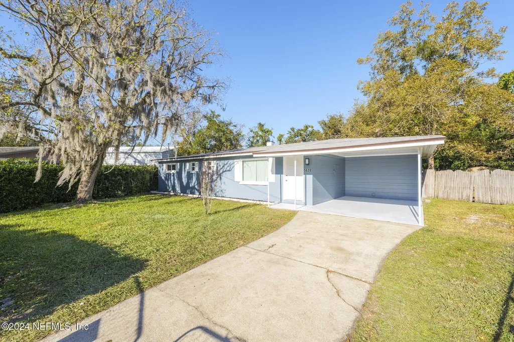 5639 Minocqua Street Jacksonville FL 32210