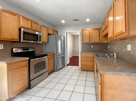 5990 Greenwillow Lane S Jacksonville FL 32277