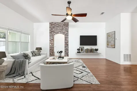 2644 Ravine Hill Drive Middleburg FL 32068