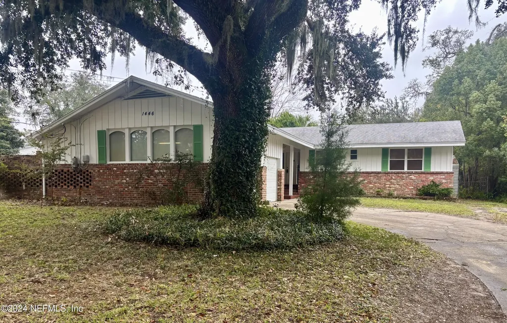 1446 Palm Lane Jacksonville FL 32216