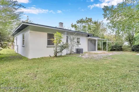 4720 Irvington Avenue Jacksonville FL 32210