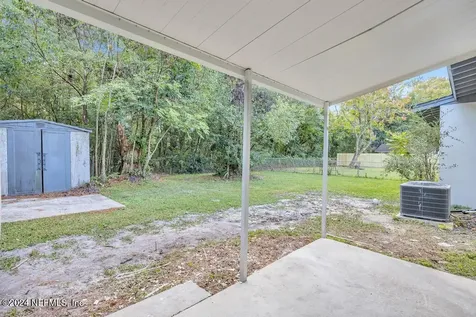 4720 Irvington Avenue Jacksonville FL 32210
