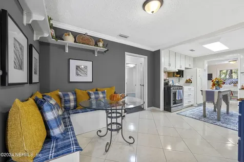 5790 Us Highway 17 Green Cove Springs FL 32043