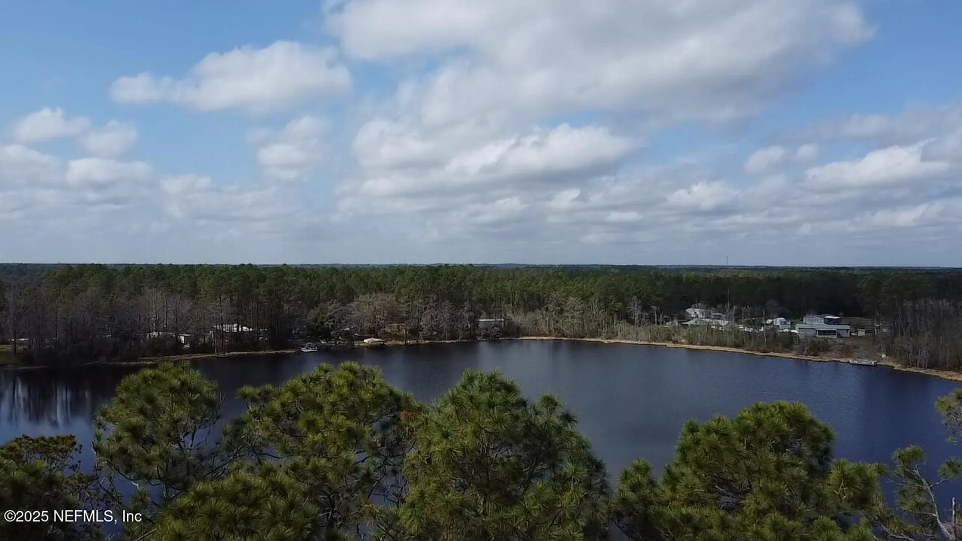 105 Palmer Drive Interlachen FL 32148